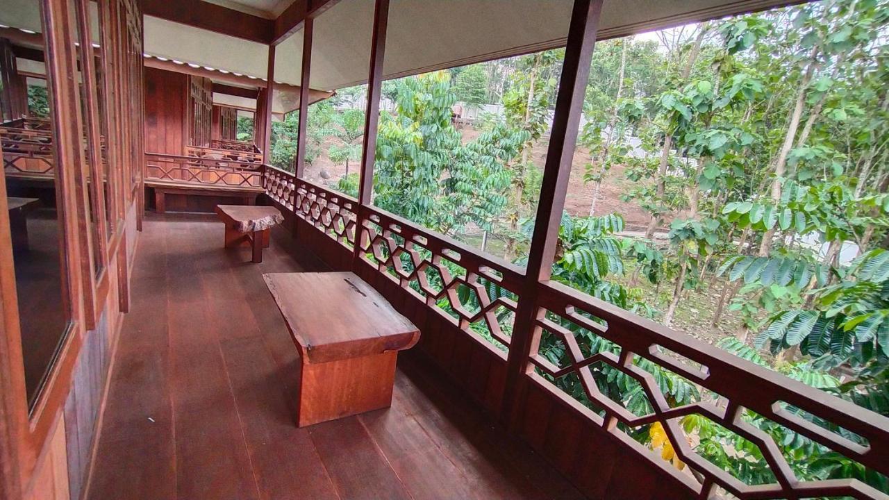 Kasuari Exotic Resort Magelang Exterior foto